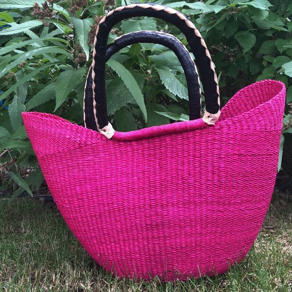 COPY - COPY - Handwoven U shopper bag - Picture 1 of 3